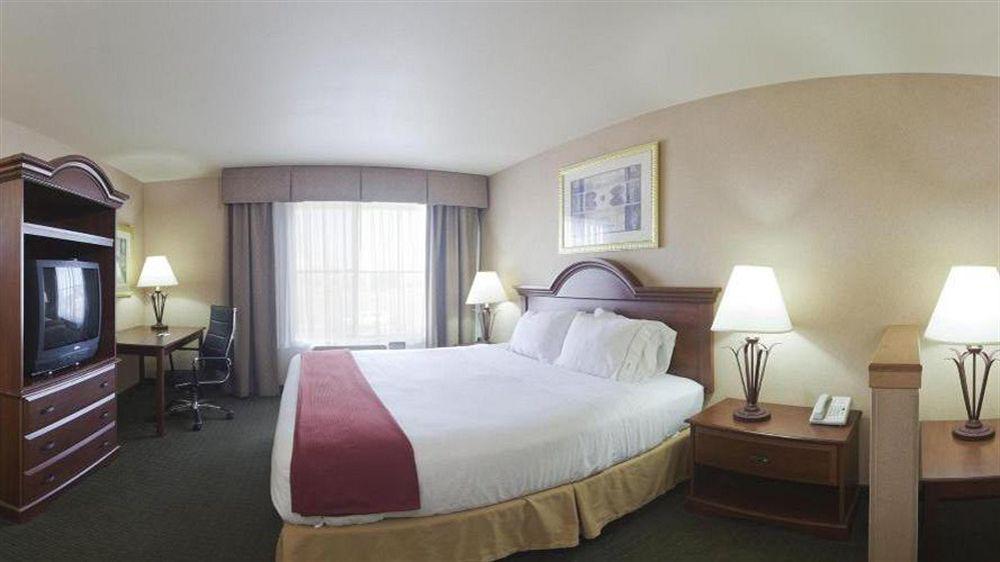Holiday Inn Express Hotel & Suites Gillette By Ihg Exterior photo