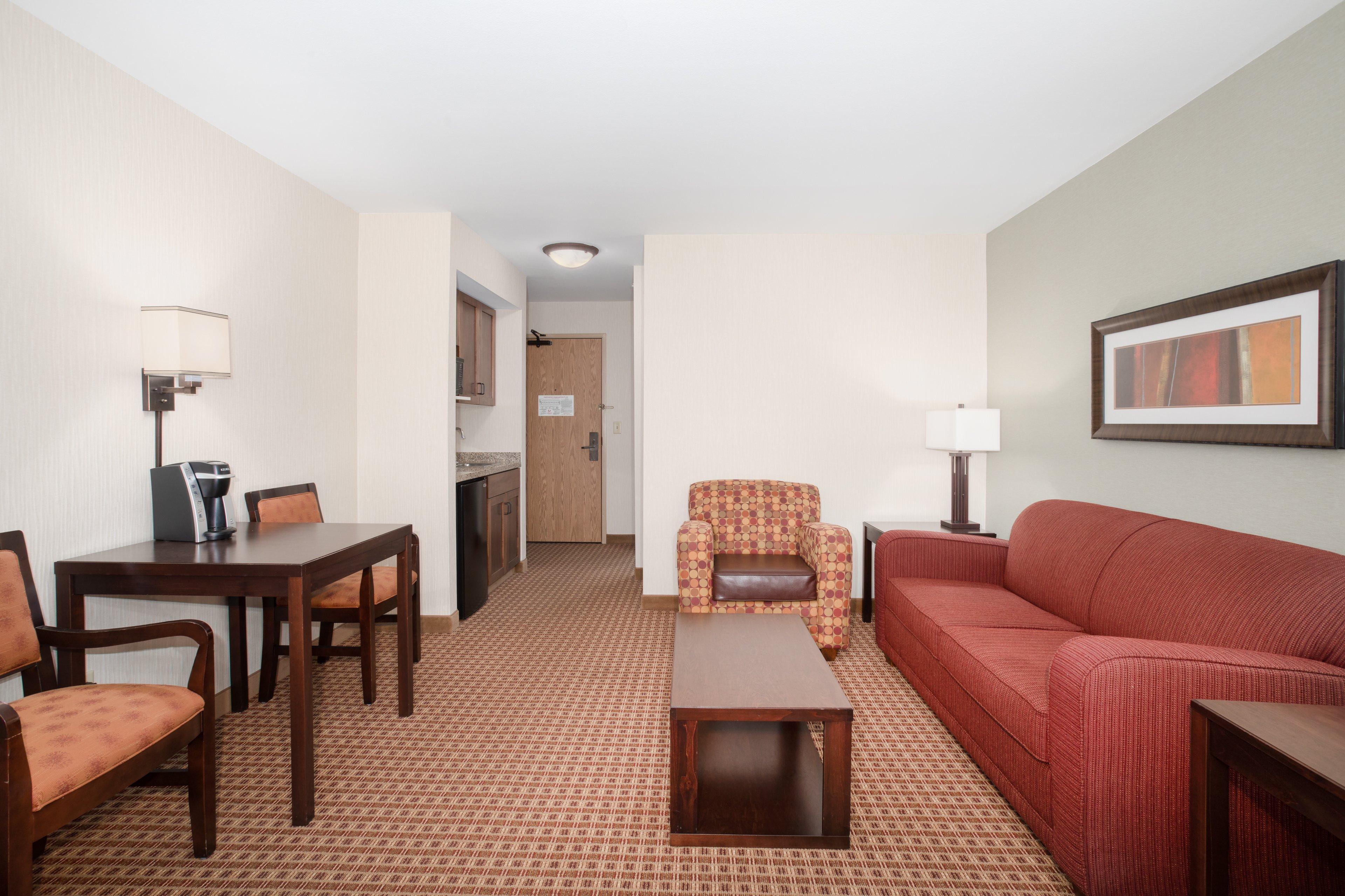 Holiday Inn Express Hotel & Suites Gillette By Ihg Exterior photo