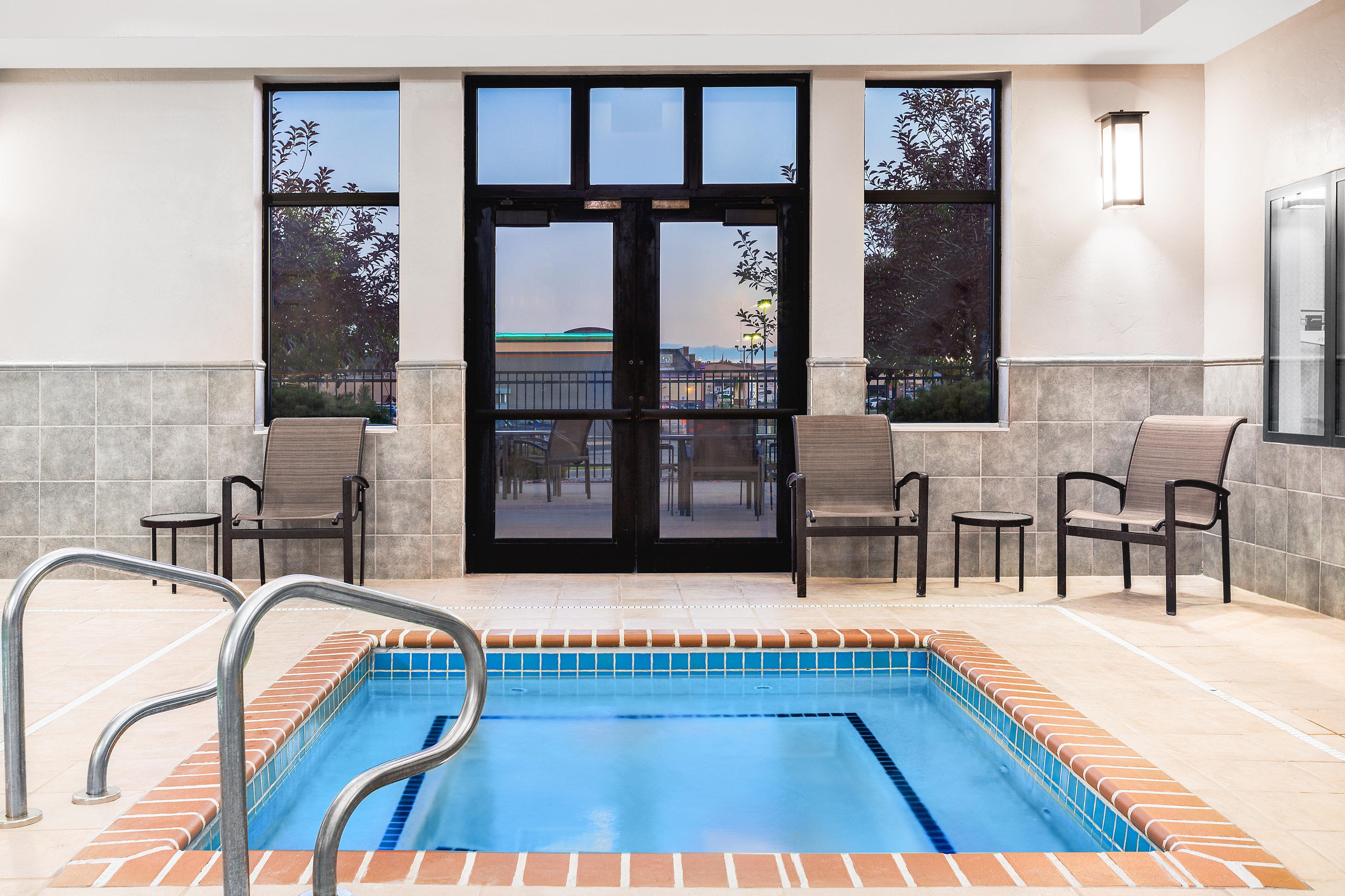 Holiday Inn Express Hotel & Suites Gillette By Ihg Exterior photo