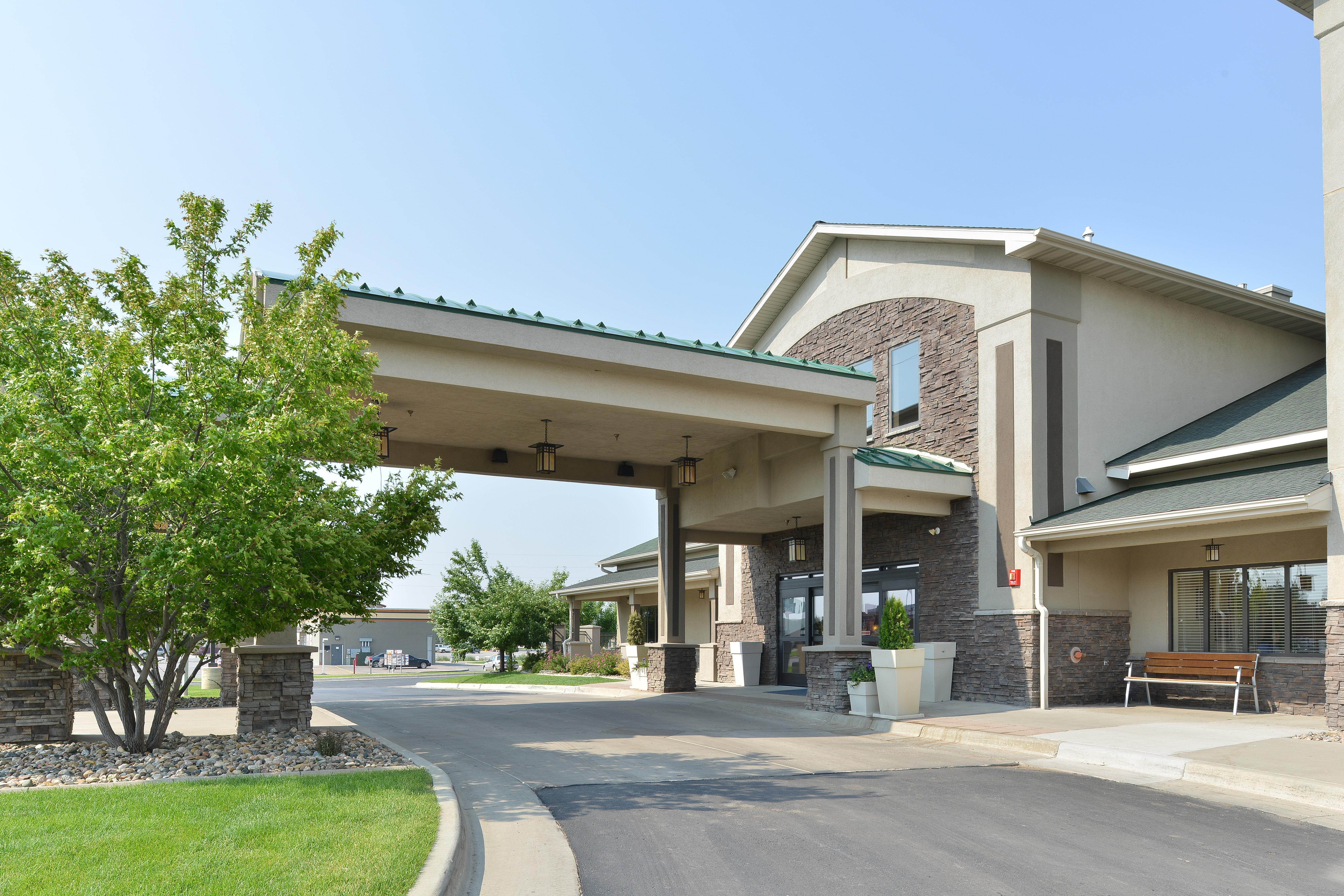 Holiday Inn Express Hotel & Suites Gillette By Ihg Exterior photo